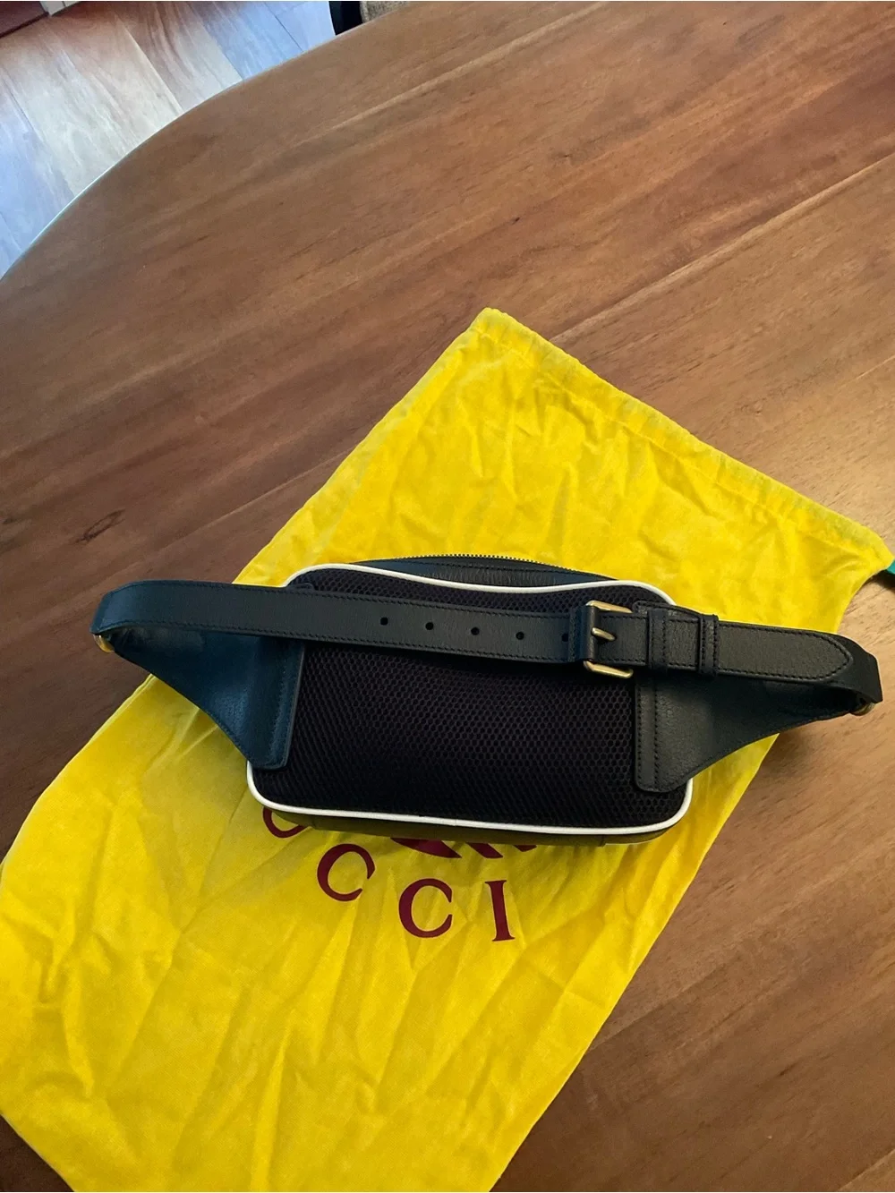 Gucci Black Leather Logo Belt Bag with White Trim